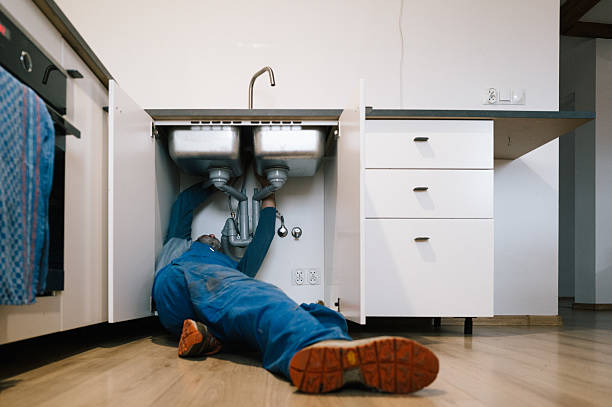 Professional Plumbing technician working in Elk Creek, VA